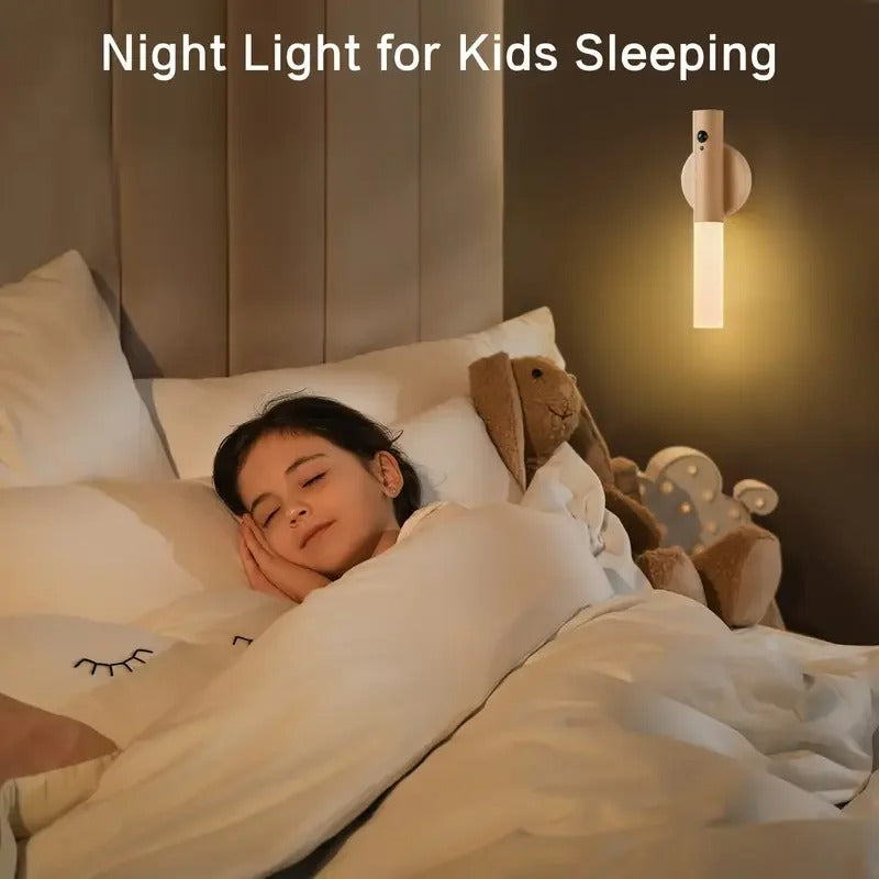 Lumora Wall Light